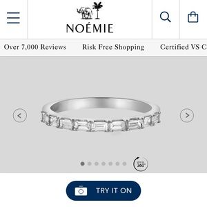 18k White Gold Hello Noémie Baguette Diamond Band